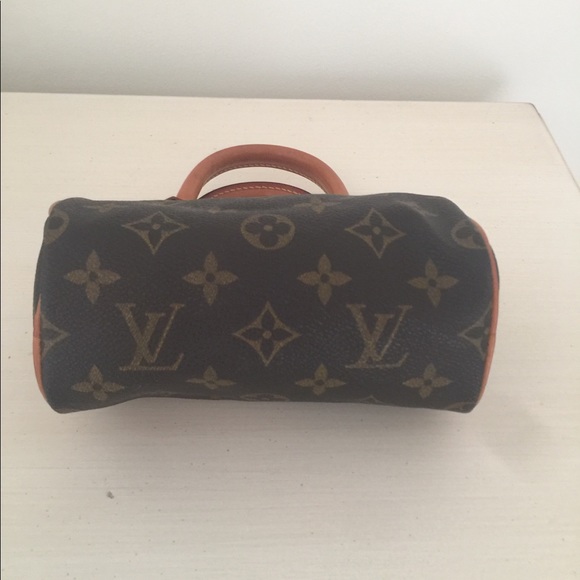 Authentic Louis Vuitton Mini Speedy (with Strap) - Picture 16 of 16